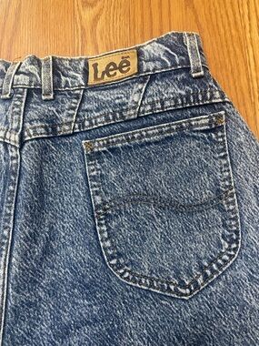 Vintage Lee High Waisted Acid Wash Mom Jeans Size 16 Petite 32x28